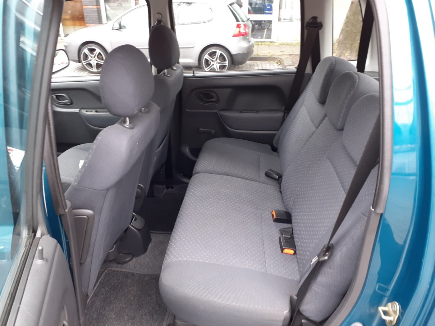 Foto van Suzuki Wagon R