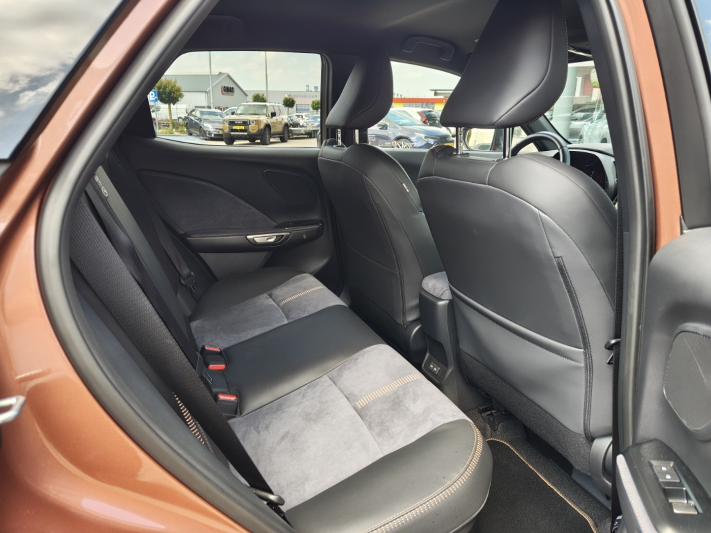 Foto van Lexus Lexus LBX