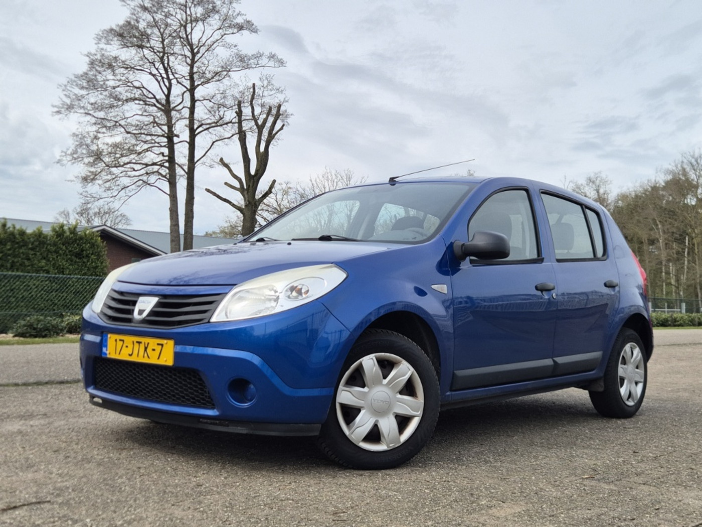 Dacia Sandero 1.2 Ambiance, Airco 2009 - voorkant