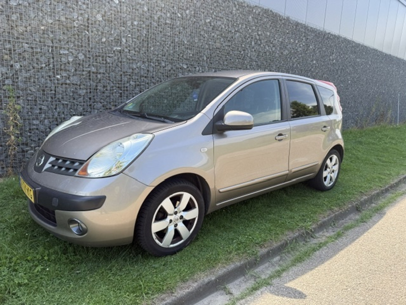 Nissan Nissan Note 1.4 First Note AIRCO 2006 - voorkant
