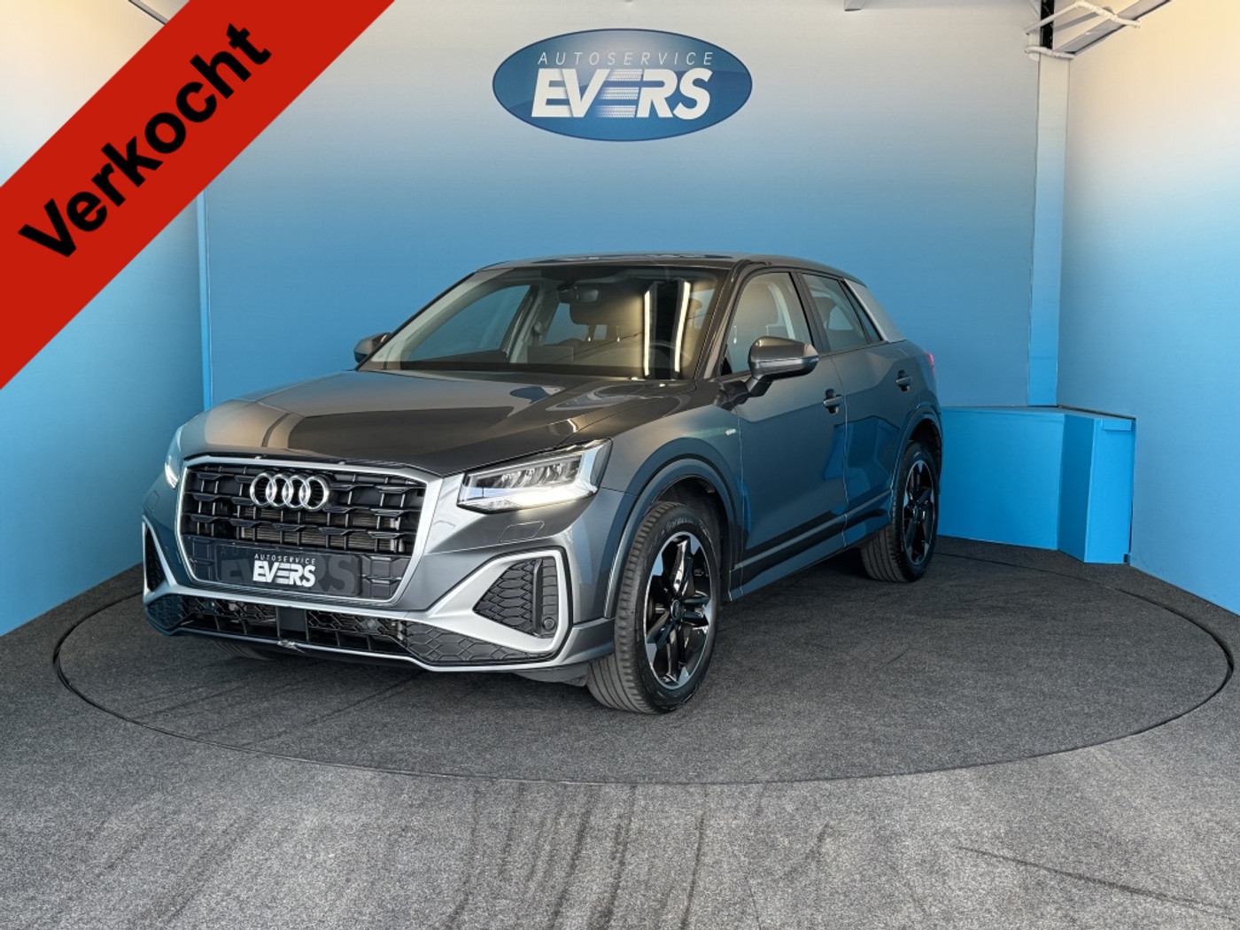 Audi Q2 35 TFSI S edition AUTOMAAT 2023 - voorkant