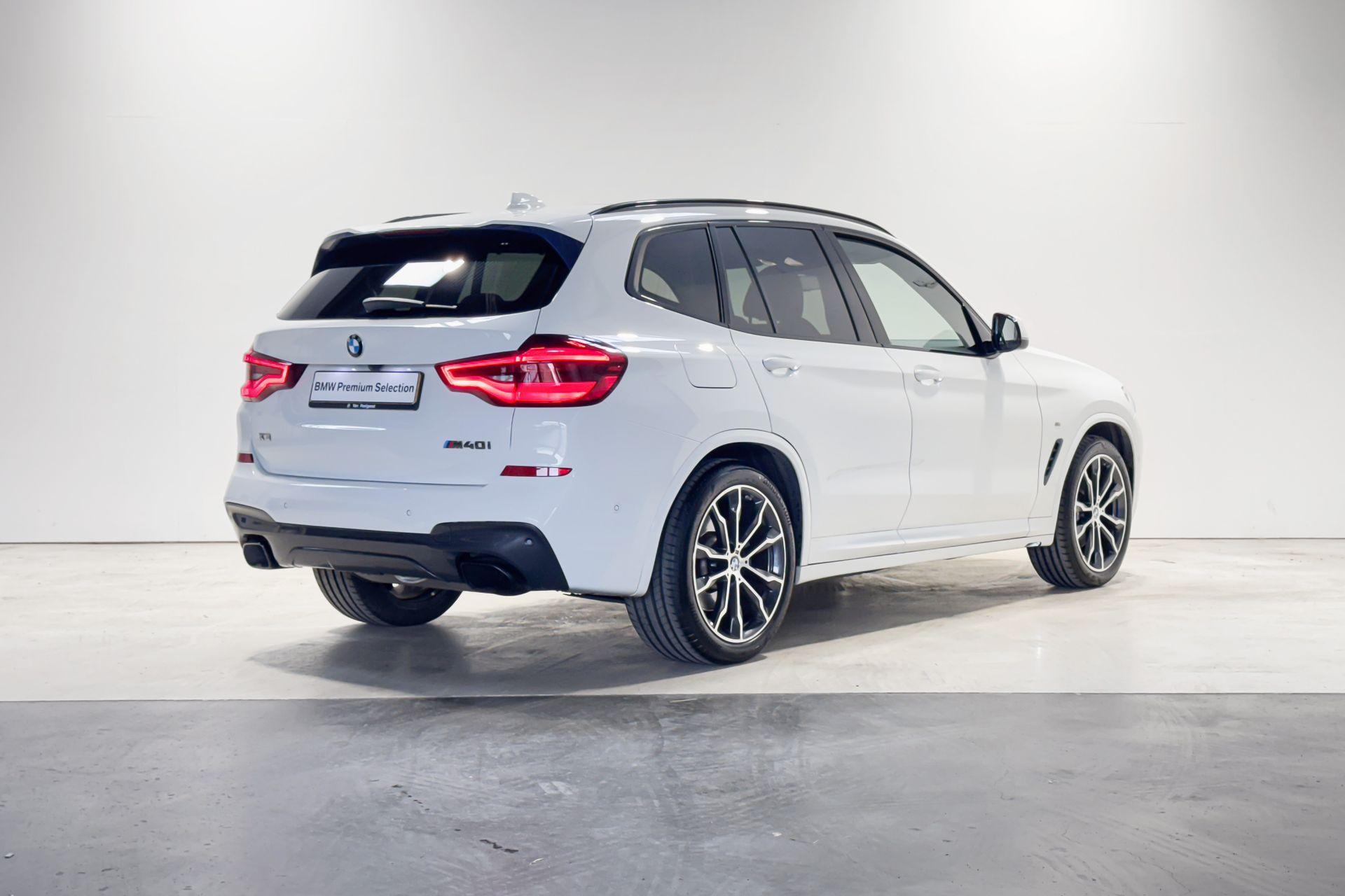 Foto van BMW X3 M40i