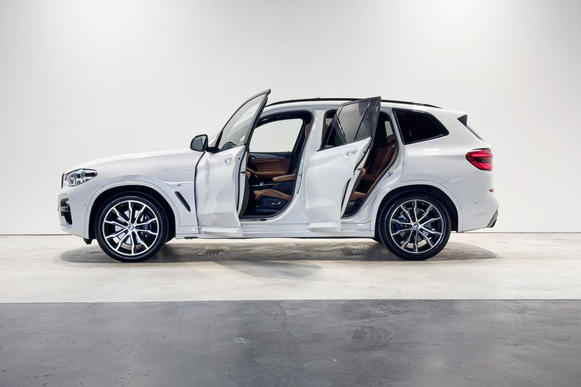 Foto van BMW X3 M40i