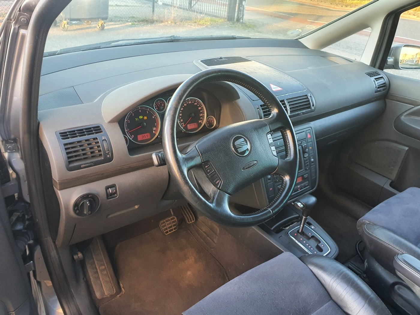 Foto van Seat Alhambra