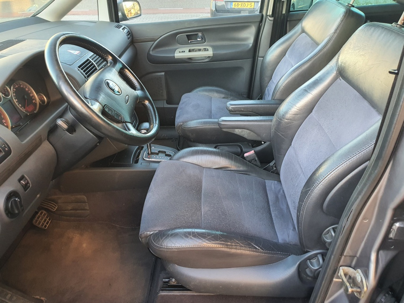 Foto van Seat Alhambra