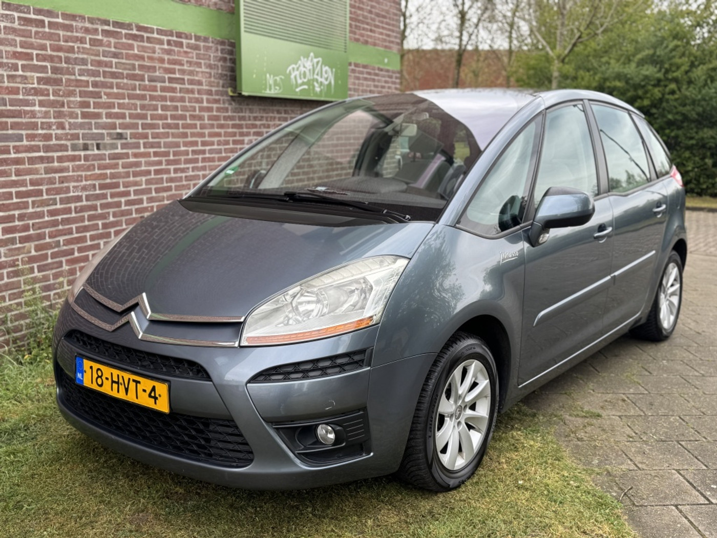 Citroen C4 Picasso 1.6 VTi Lumière 5p. 2009 - voorkant