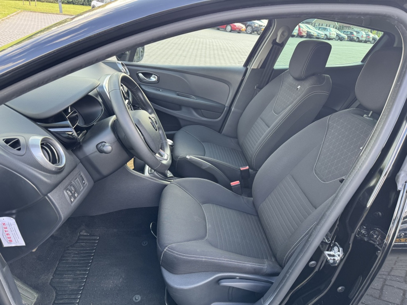 Foto van Renault Clio