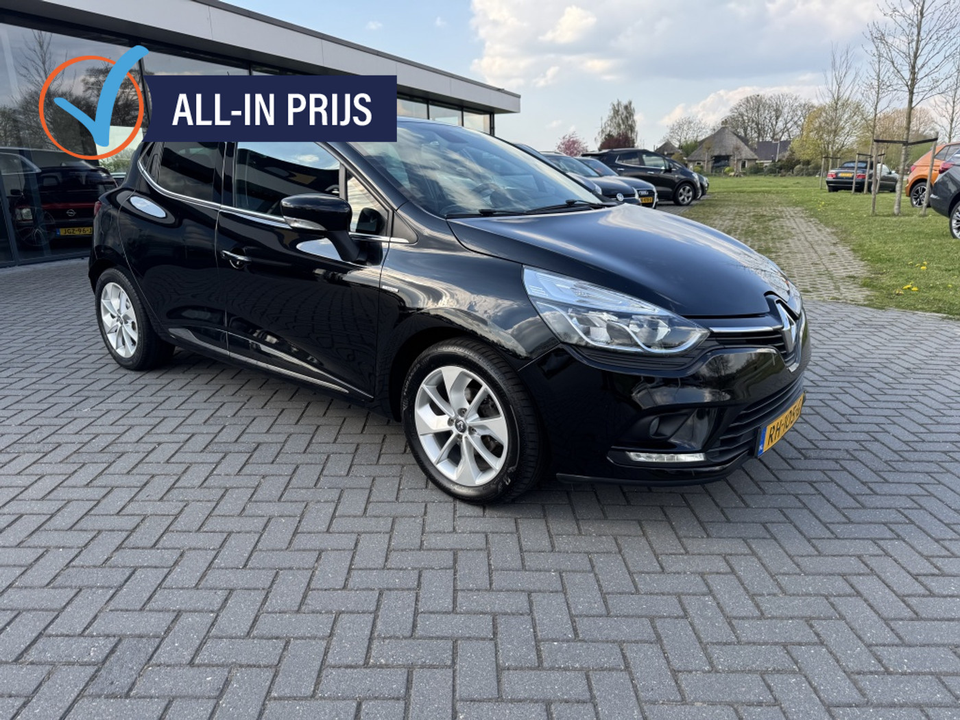 Renault Clio 0.9 TCe Limited 2017 - voorkant