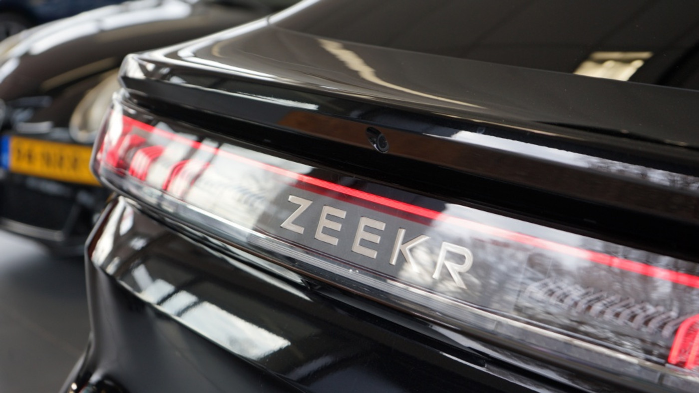 Foto van Zeekr 001
