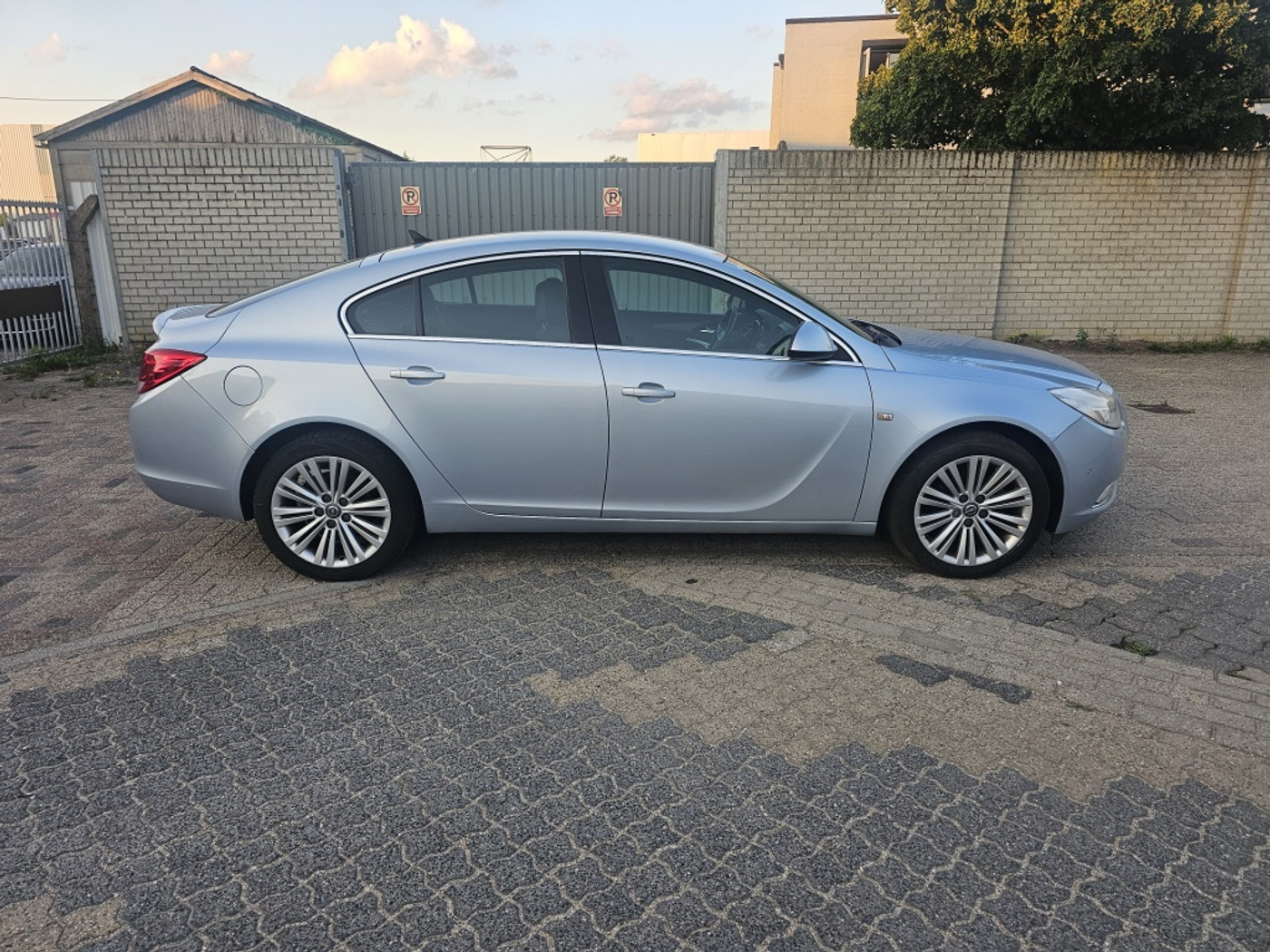 Foto van Opel Insignia Limousine HB