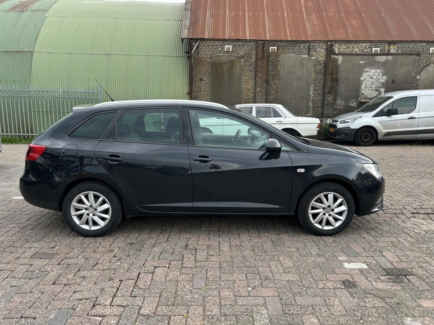 Foto van Seat Ibiza ST