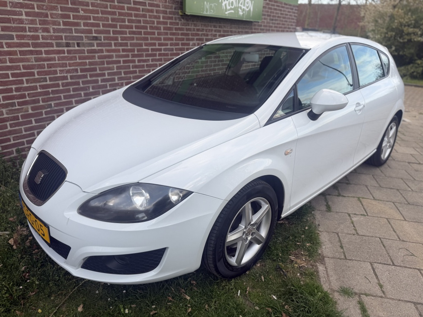 Seat Leon 1.2 TSI Style*2012*Airco|Cruise|Lmv|Cam|Nav 2012 - voorkant