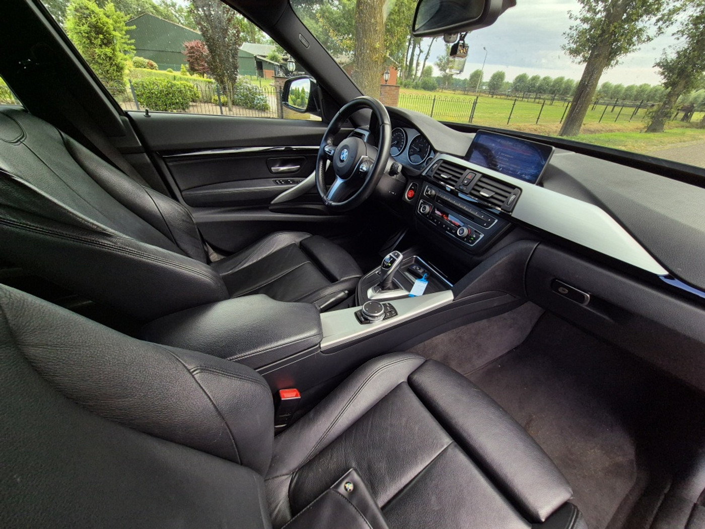 Foto van BMW 320i