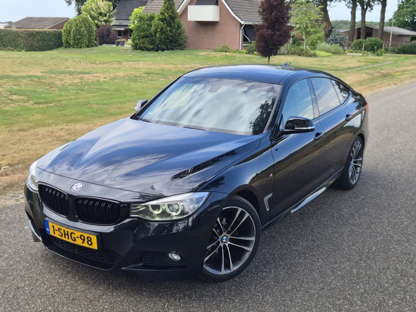 Foto van BMW 320i