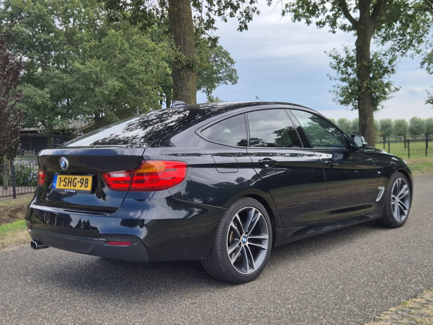 Foto van BMW 320i