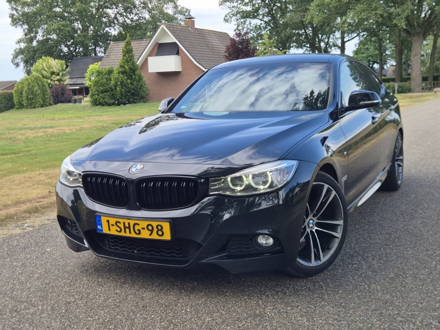 Foto van BMW 320i