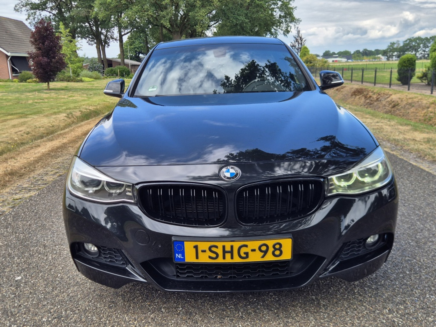 Foto van BMW 320i