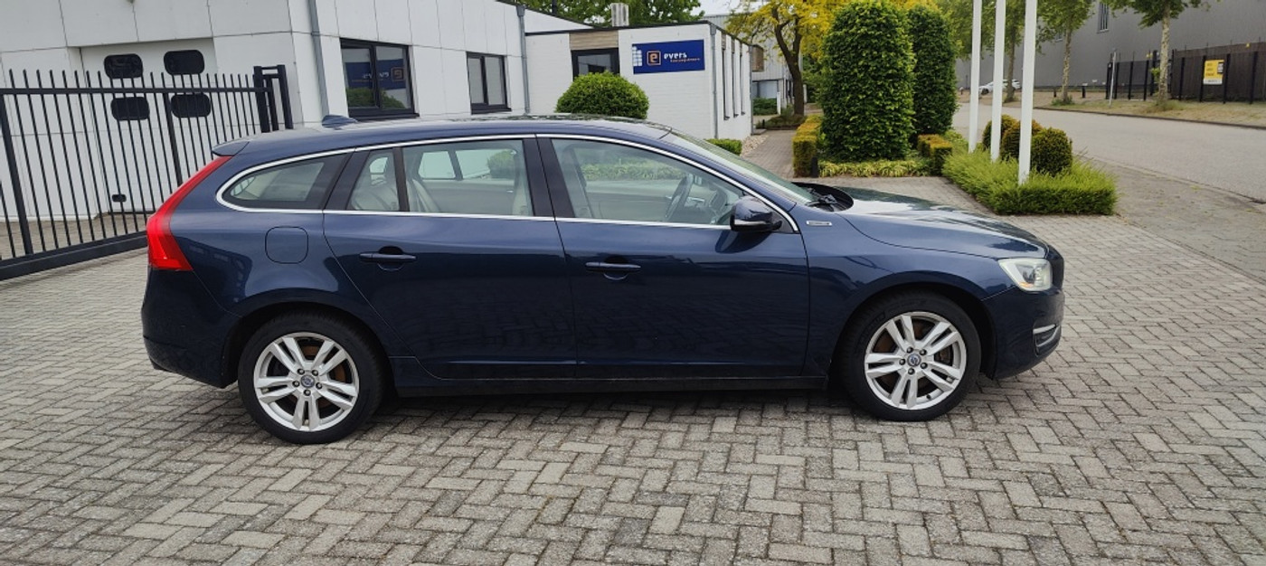 Foto van Volvo V60 Plug In Hybrid