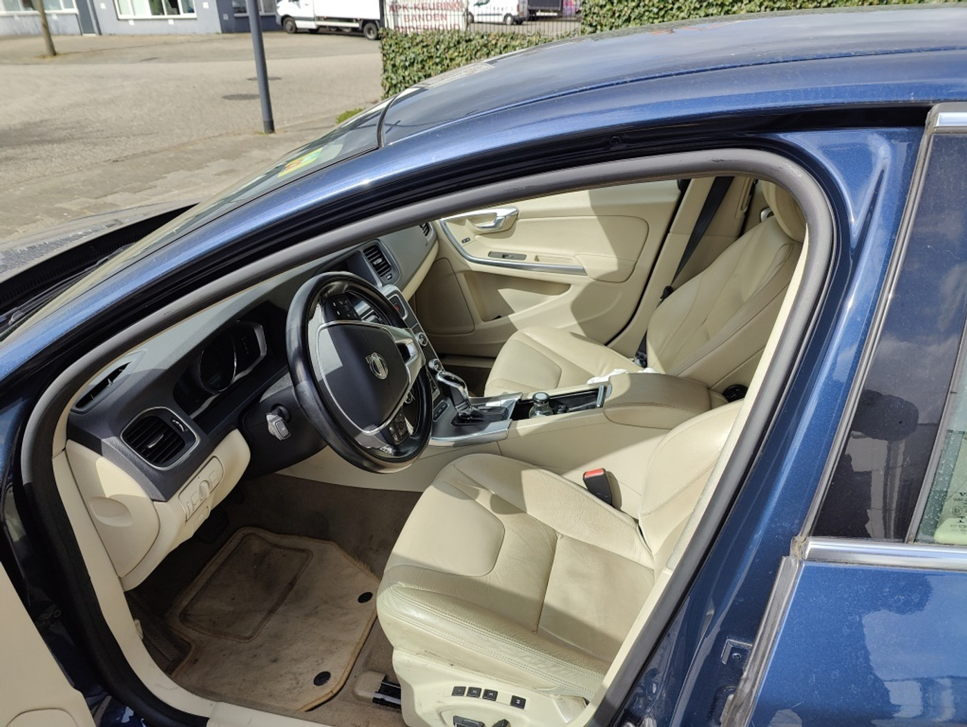 Foto van Volvo V60 Plug In Hybrid