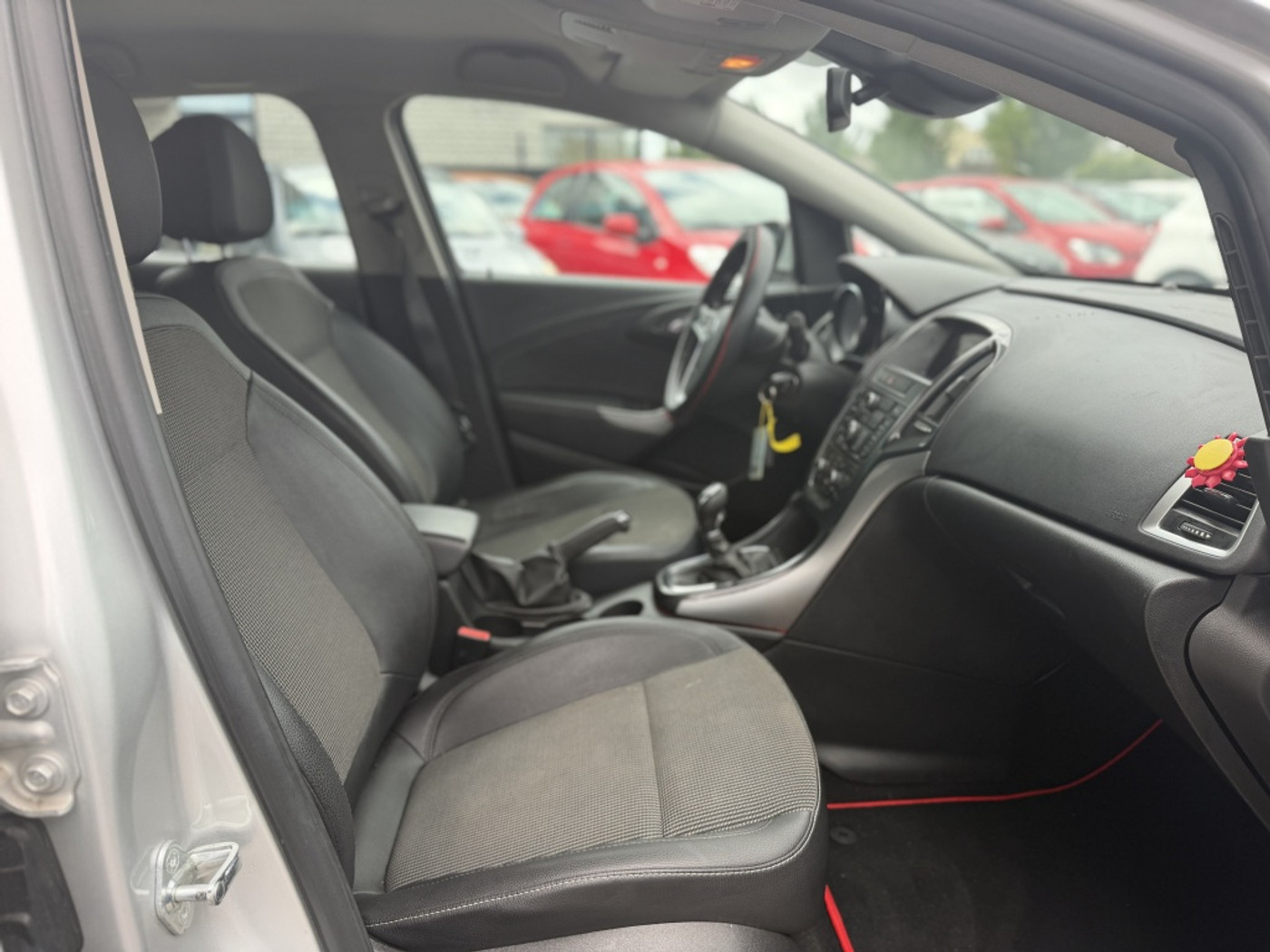 Foto van Opel Astra Sports Tourer