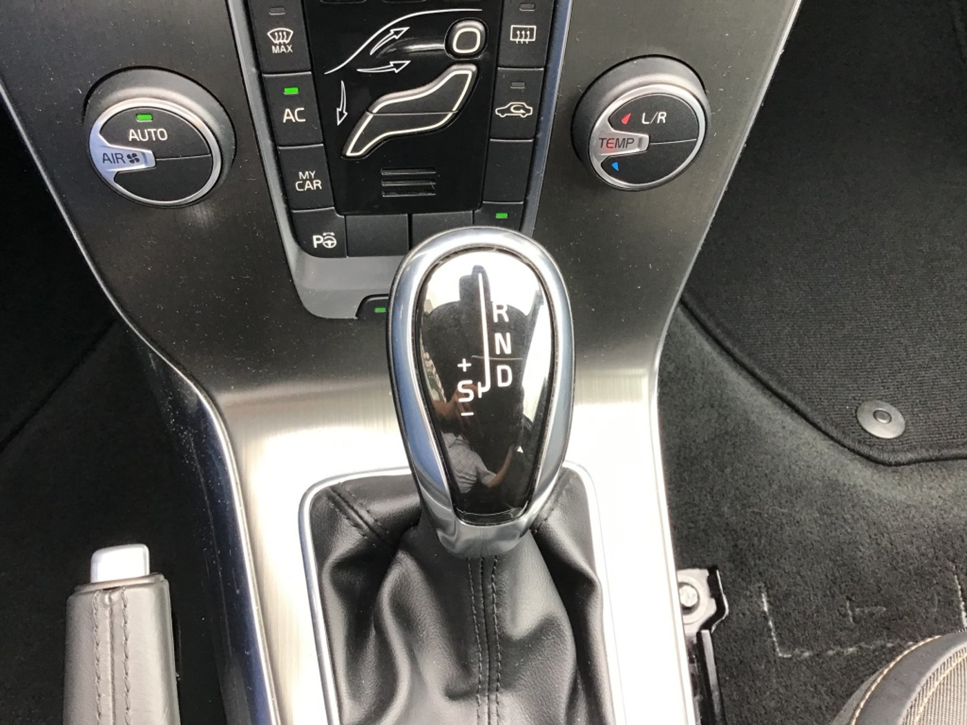 Foto van Volvo V40 Cross Country