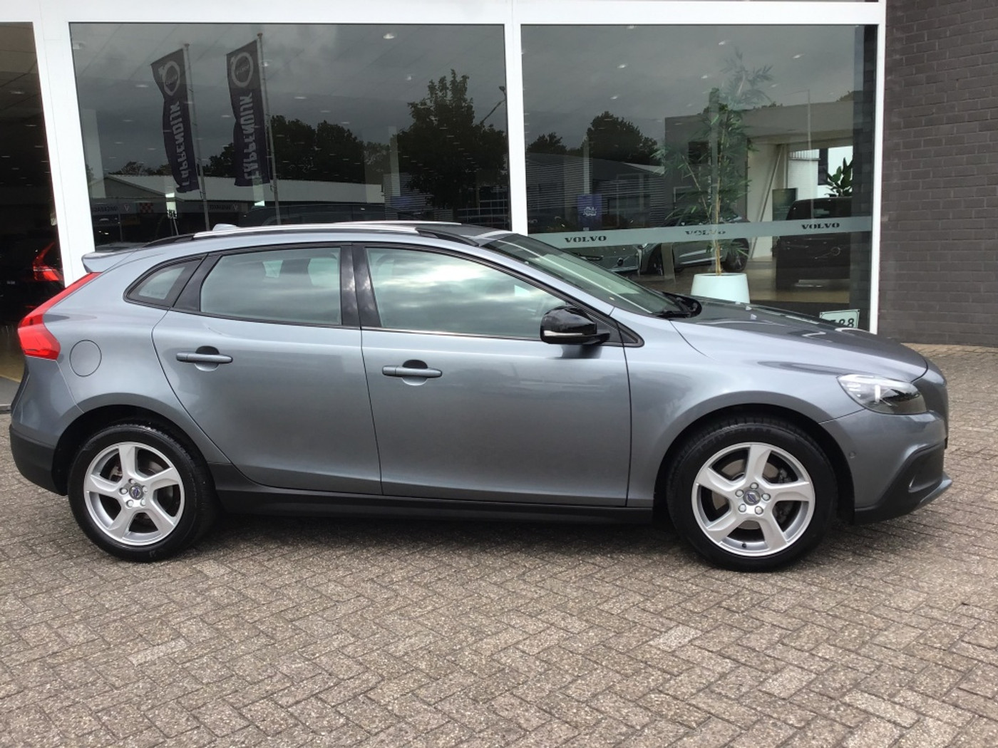 Foto van Volvo V40 Cross Country