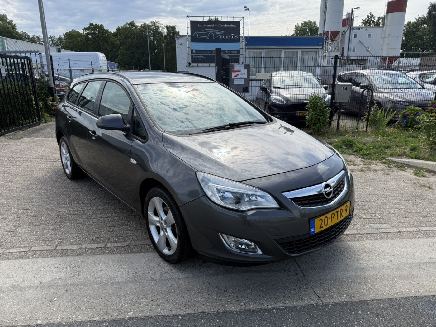 Foto van Opel Astra Sports Tourer