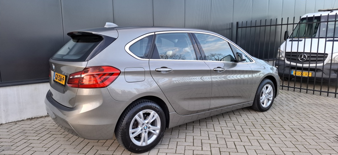 Foto van BMW 218i Active Tourer