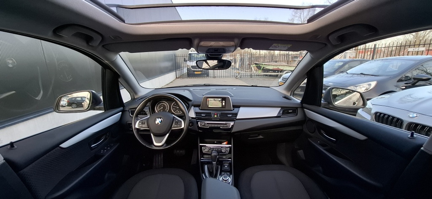 Foto van BMW 218i Active Tourer