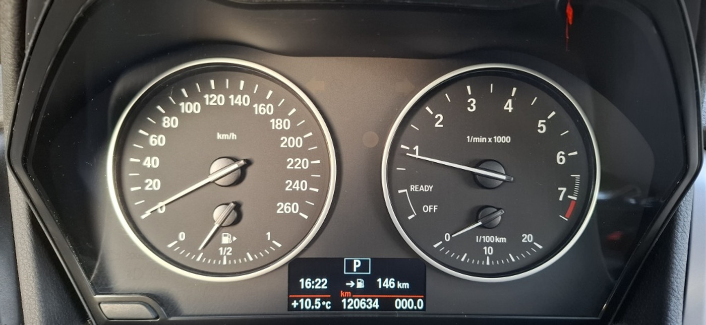 Foto van BMW 218i Active Tourer