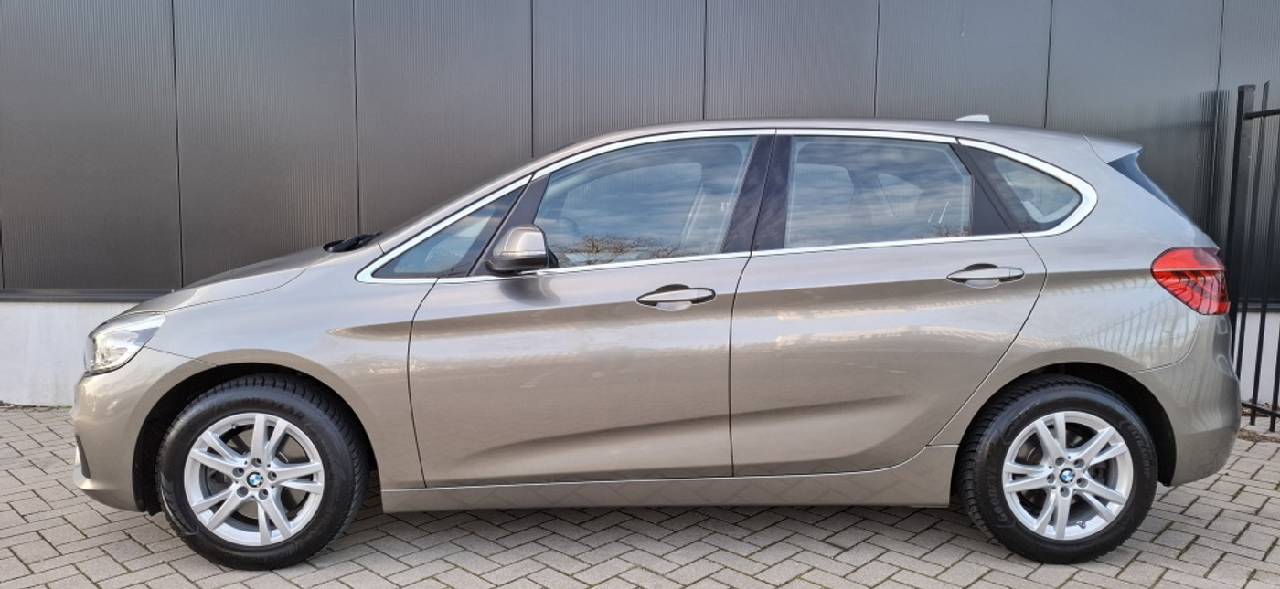 Foto van BMW 218i Active Tourer