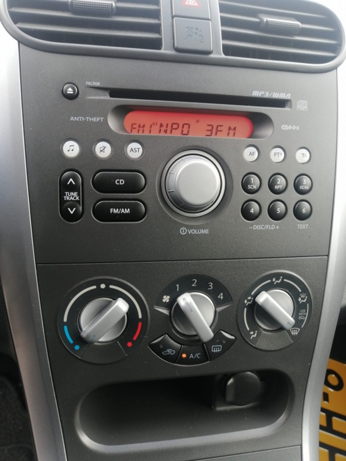 Foto van Opel Agila