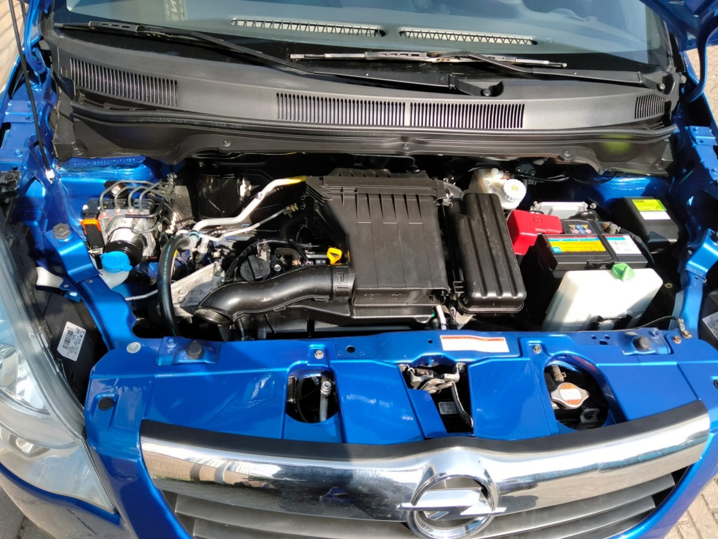 Foto van Opel Agila