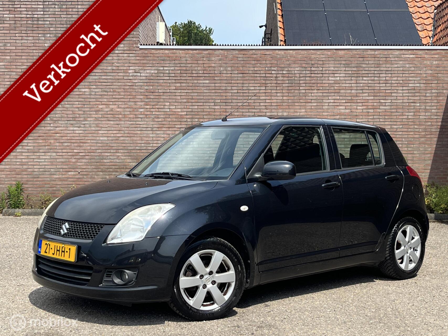 Suzuki Swift 1.5 Comfort |AUT| Airco| Trekhaak| Vol.Onderh. 2009 - voorkant