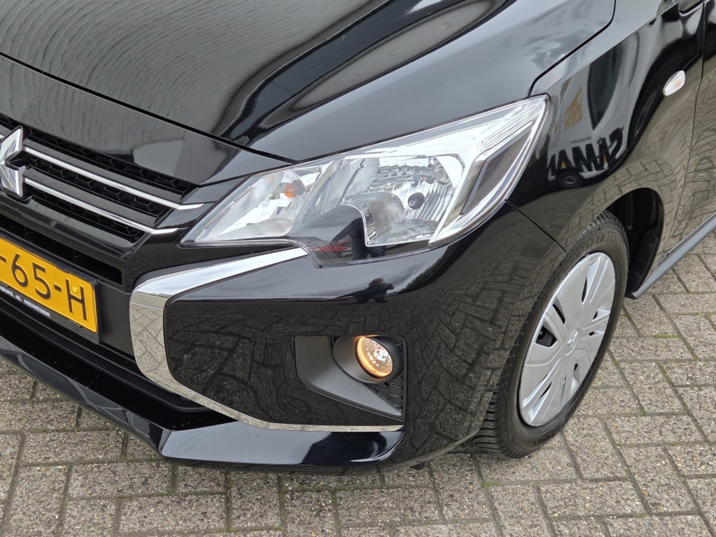Foto van Mitsubishi Space Star