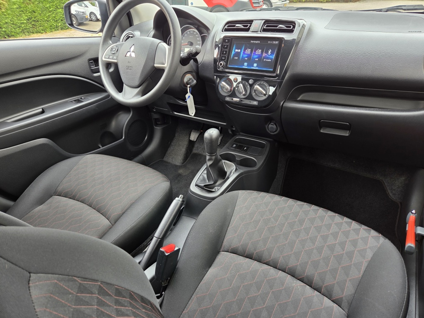 Foto van Mitsubishi Space Star