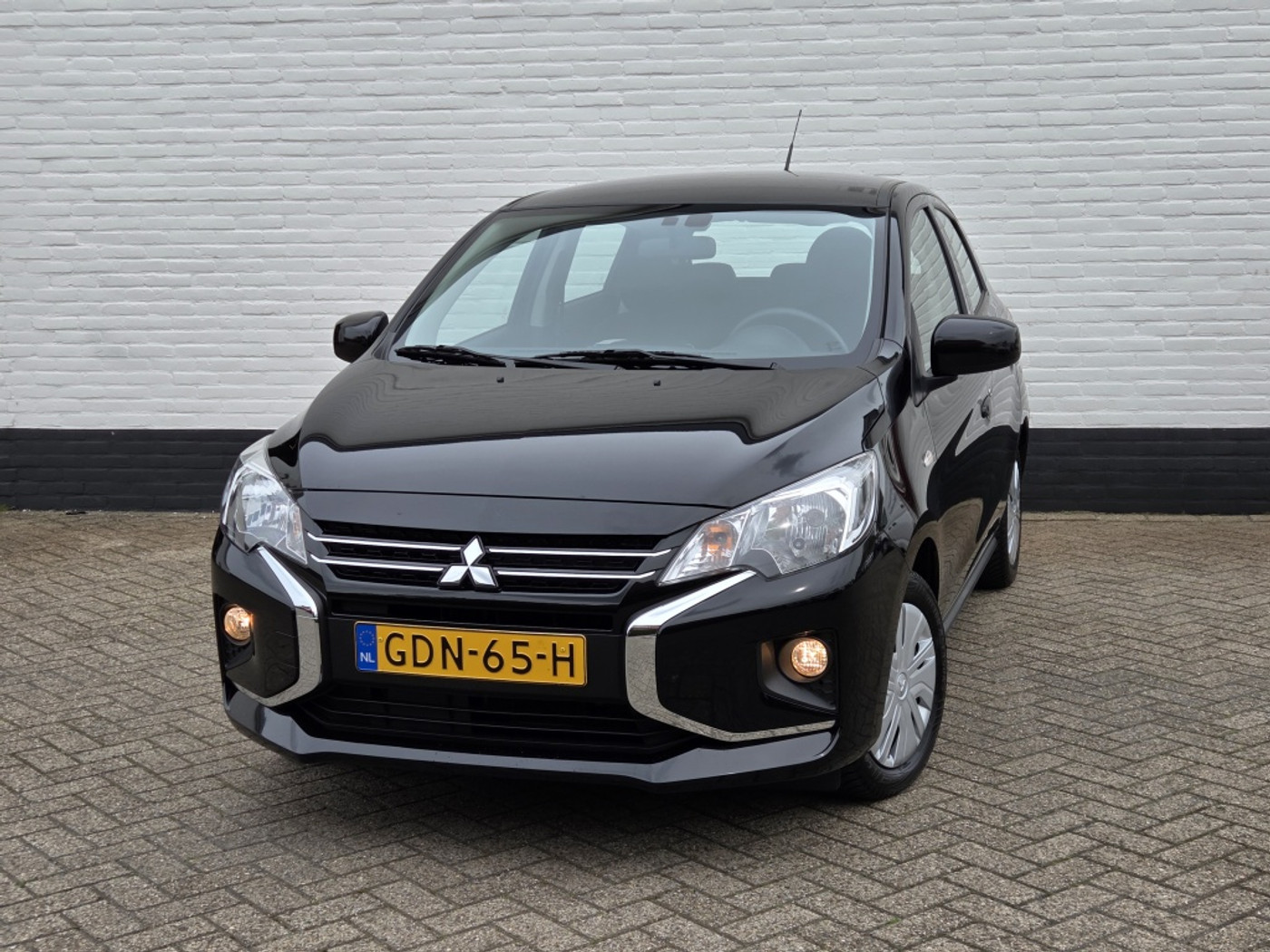 Foto van Mitsubishi Space Star