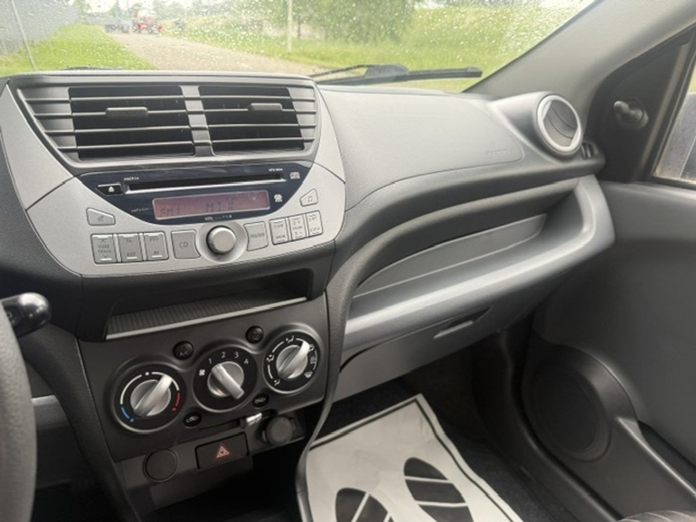 Foto van Nissan Nissan Pixo