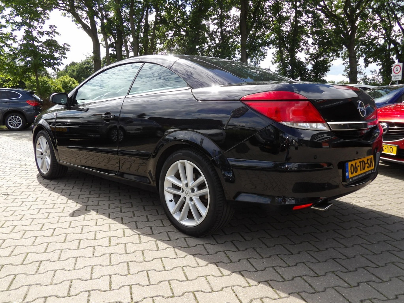 Foto van Opel Astra Twin Top