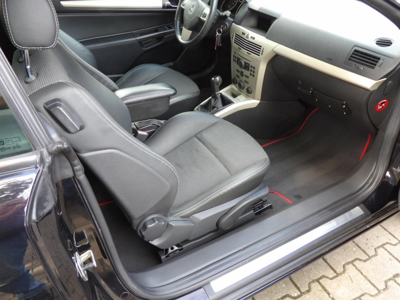 Foto van Opel Astra Twin Top