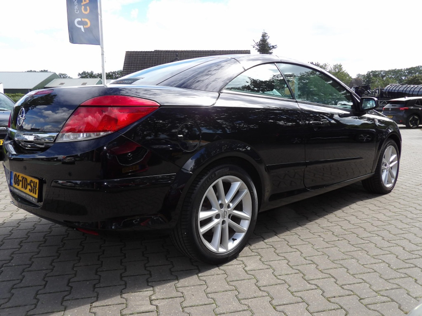Foto van Opel Astra Twin Top