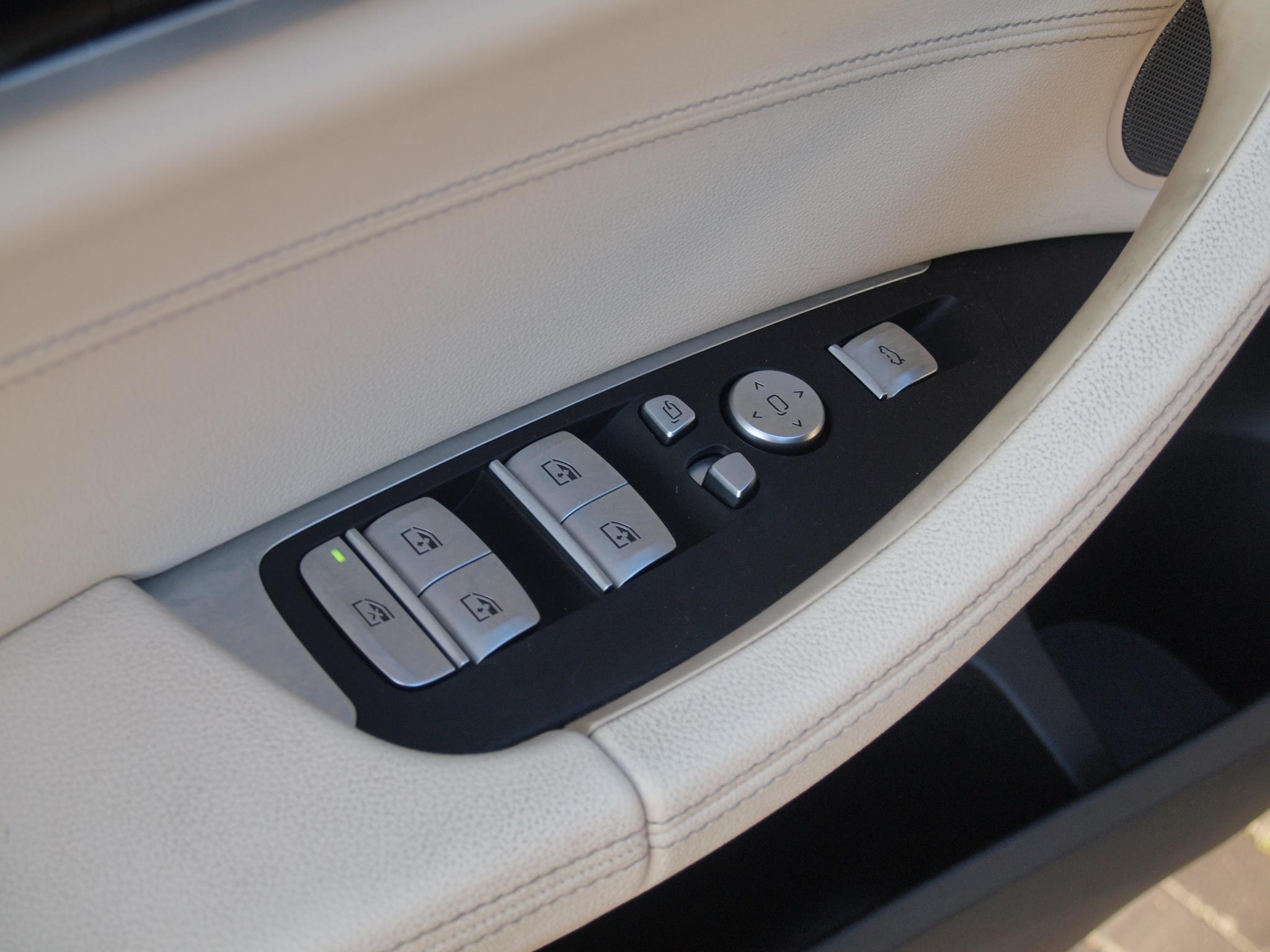 Foto van BMW Ix3
