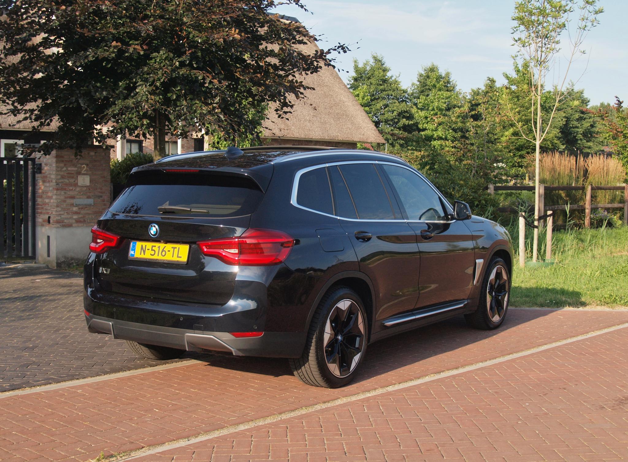Foto van BMW Ix3