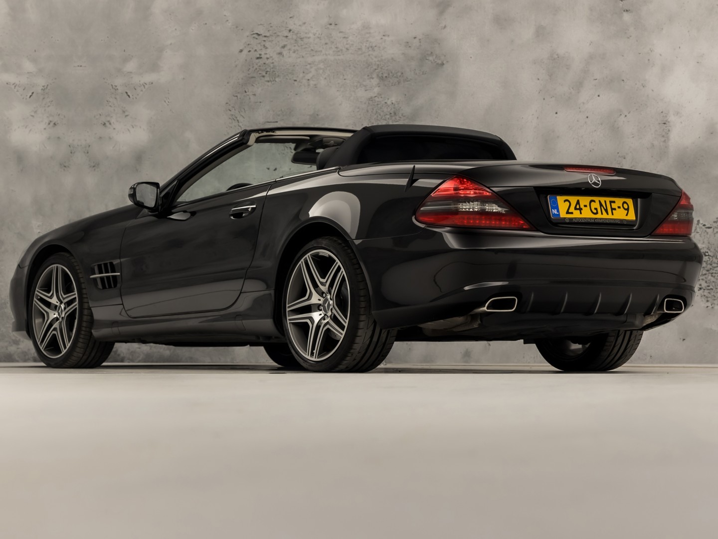 Foto van Mercedes-Benz SL 280