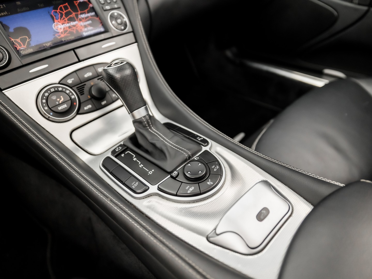Foto van Mercedes-Benz SL 280