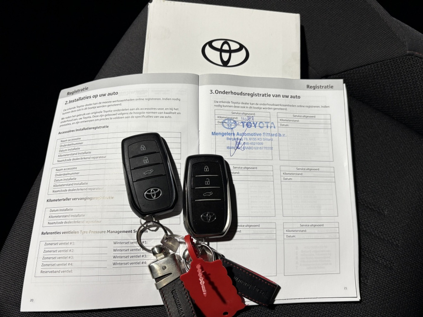 Foto van Toyota Toyota C-hr