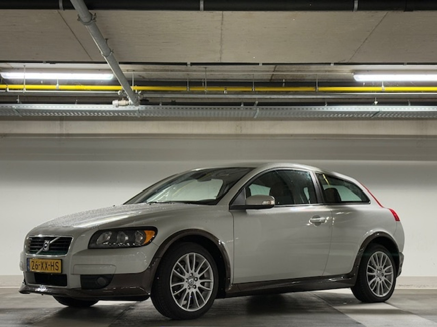 Volvo C30 1.6 Momentum - airco - cruise - nap! 2007 - voorkant