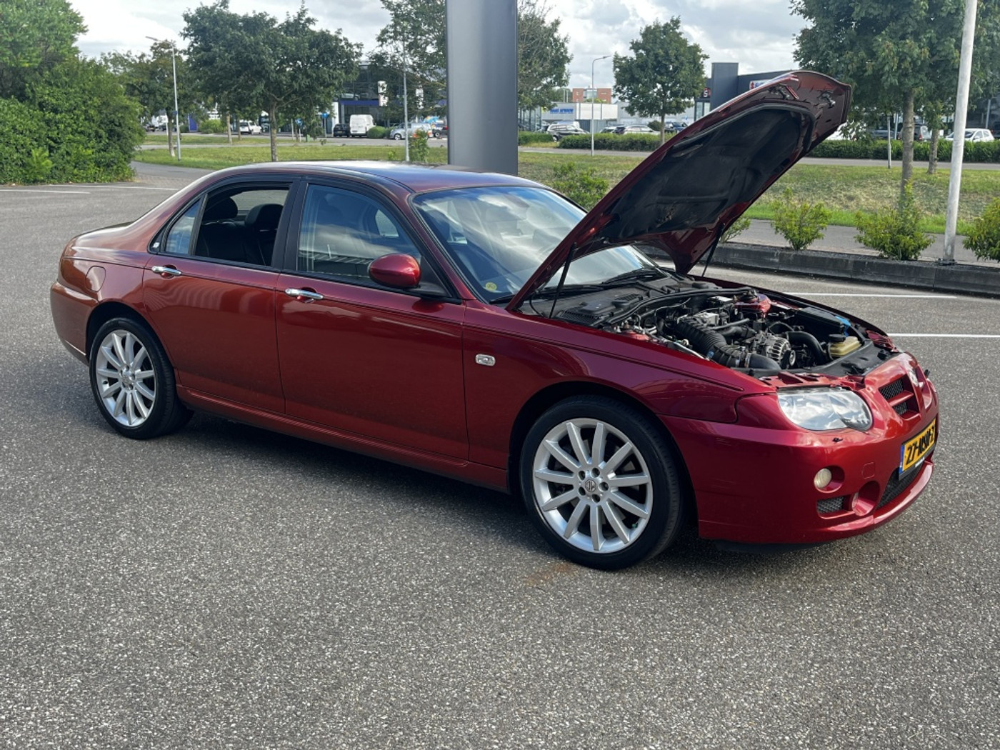 Foto van MG ZT