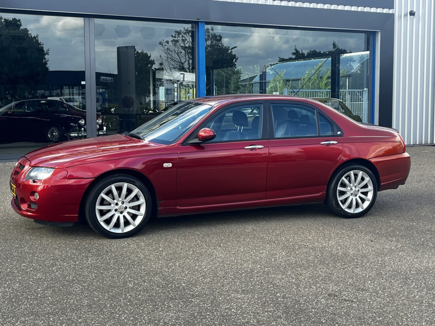 Foto van MG ZT