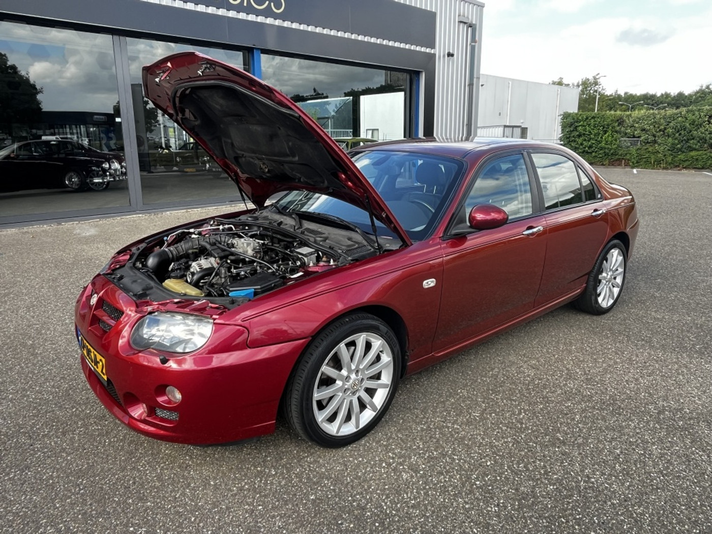 Foto van MG ZT